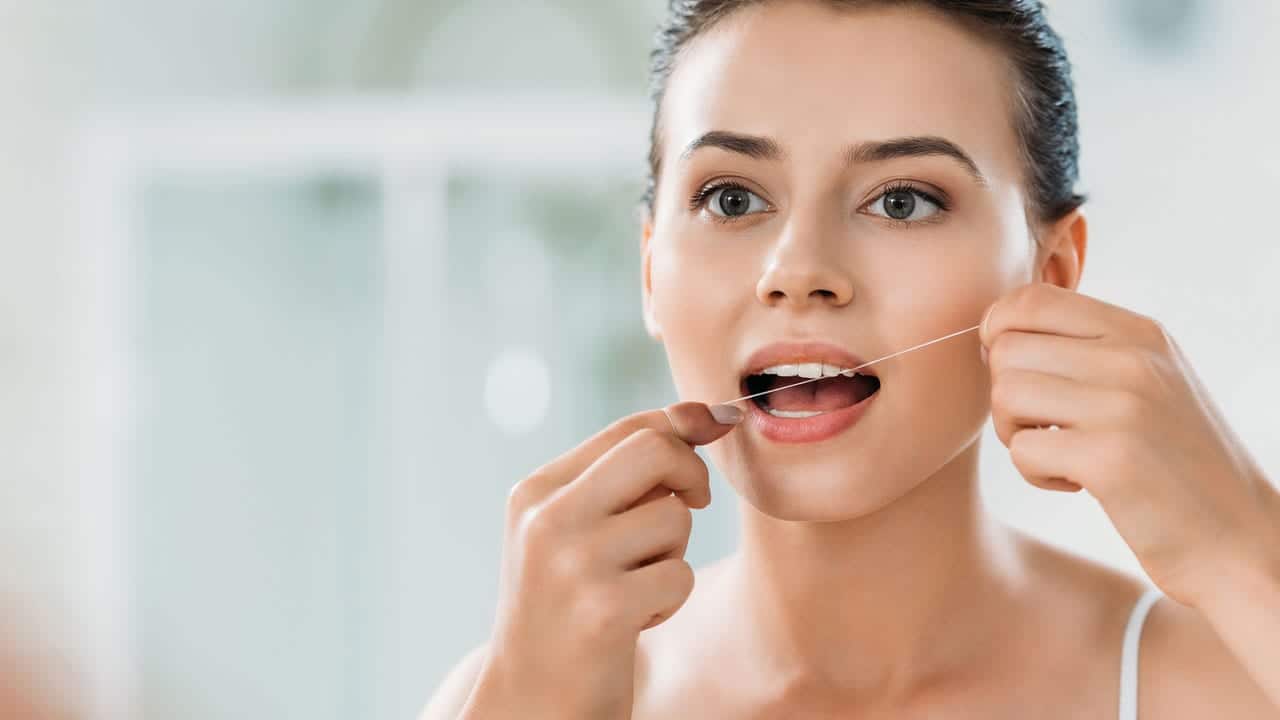 The Link Between Poor Flossing and Gum Disease Macclesfield